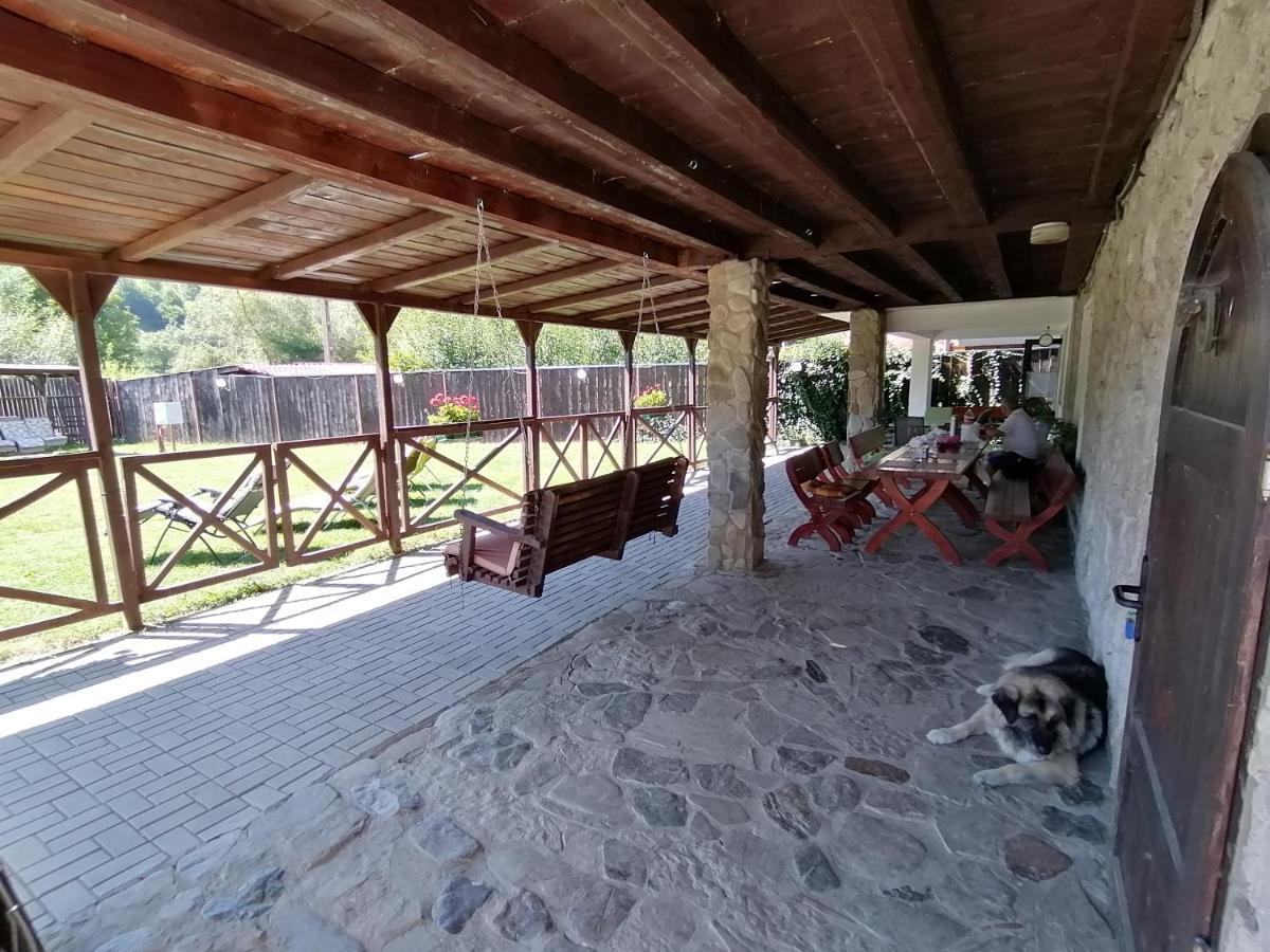 Cabana Poiana Galdei Exteriér fotografie